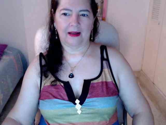 leonela-68 webcam