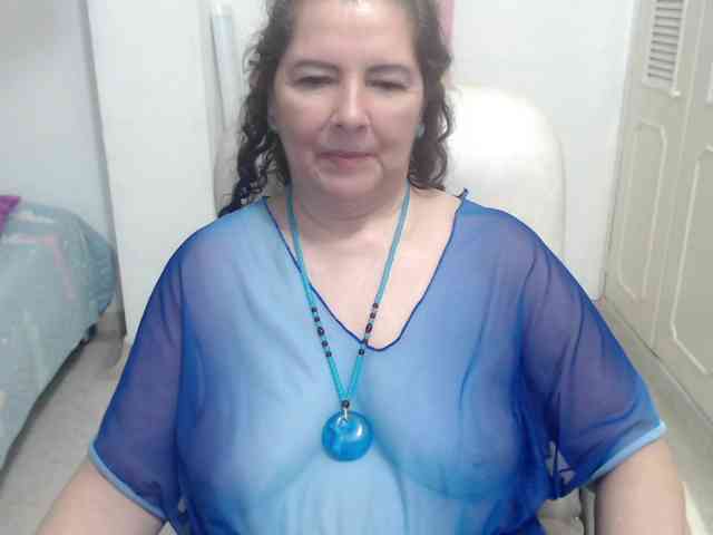 leonela-68 webcam