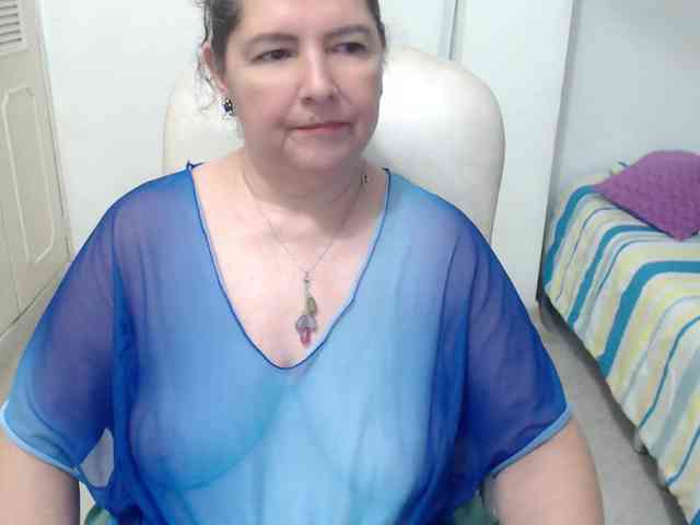 leonela-68 webcam