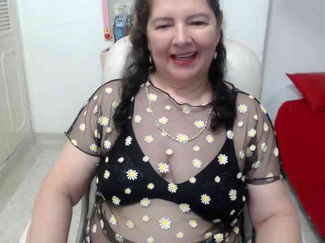 leonela-68 webcam