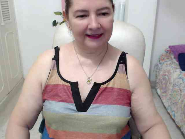 leonela-68 webcam