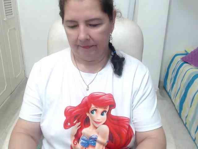 leonela-68