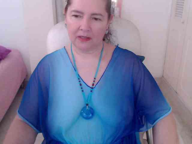 leonela-68 webcam