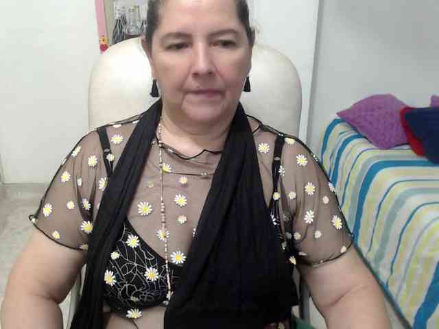 leonela-68 webcam