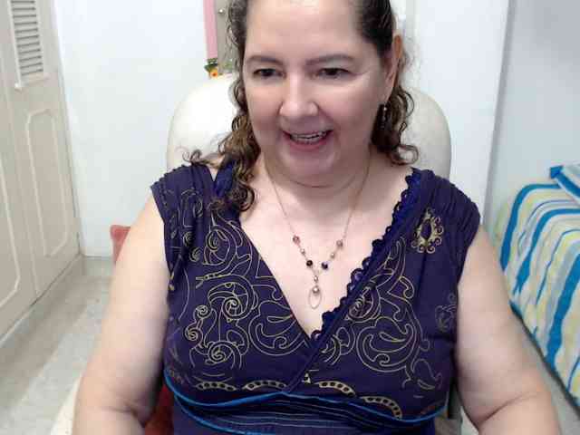 leonela-68 webcam