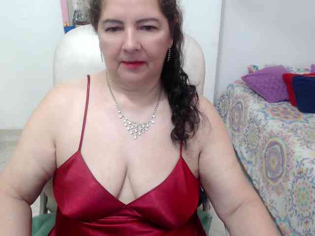 leonela-68 webcam