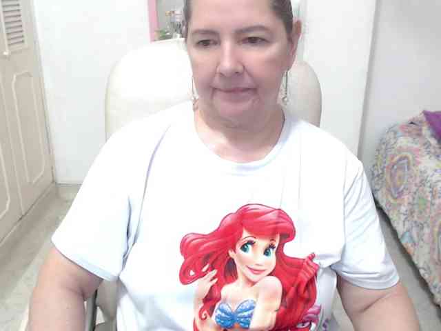 leonela-68 webcam