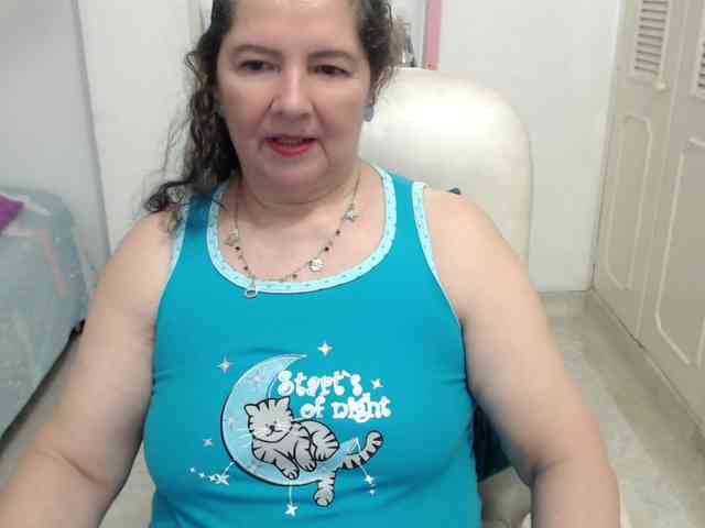 leonela-68 webcam