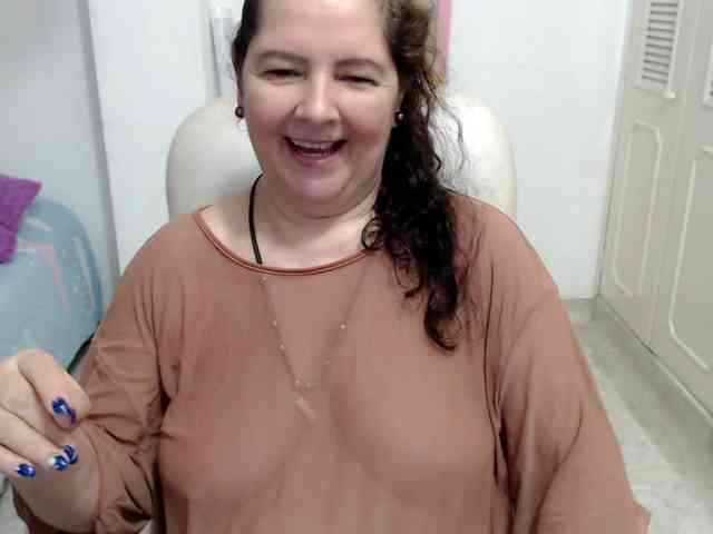 leonela-68 webcam