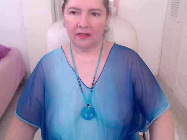 leonela-68 webcam