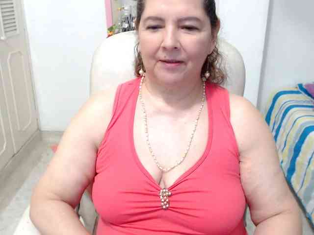 leonela-68 webcam