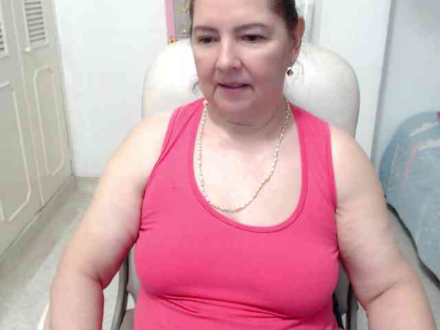 leonela-68 webcam