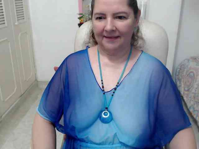 leonela-68 webcam