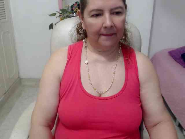 leonela-68 webcam