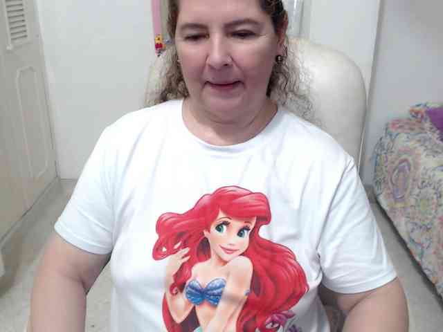 leonela-68 webcam