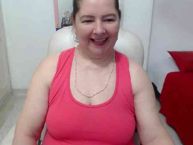 leonela-68 webcam