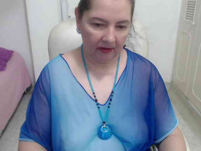 leonela-68 webcam