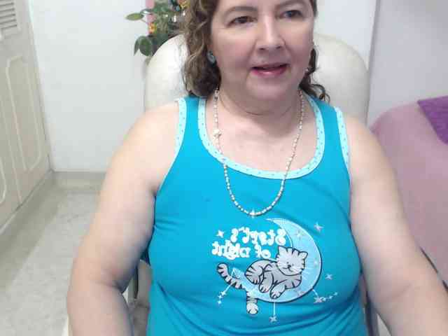 leonela-68 webcam