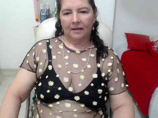 leonela-68 webcam