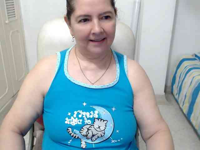leonela-68 webcam