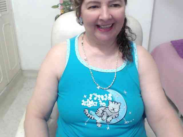 leonela-68 webcam