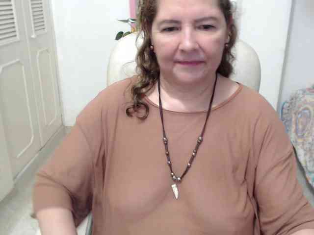 leonela-68 webcam