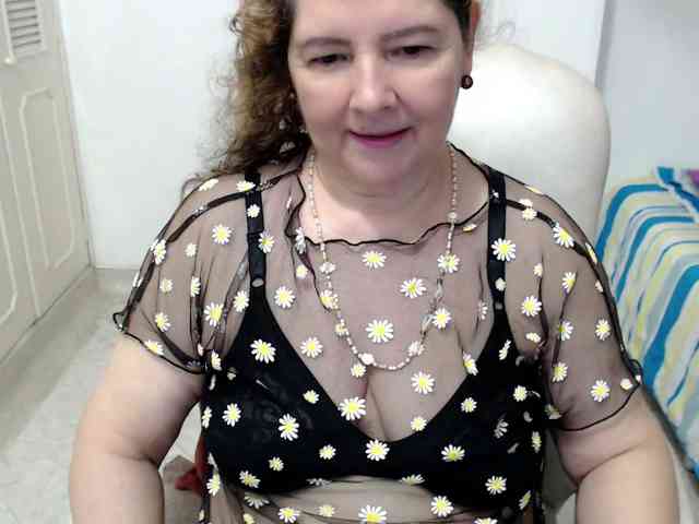 leonela-68 webcam