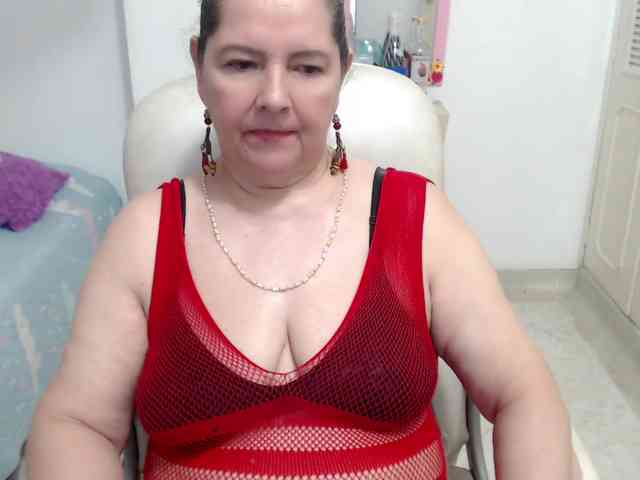 leonela-68 webcam