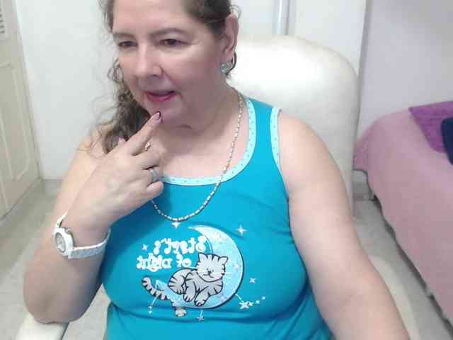 leonela-68