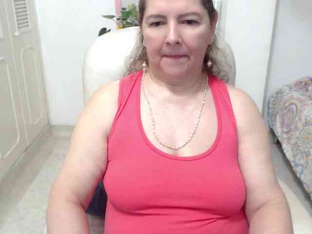 leonela-68 webcam