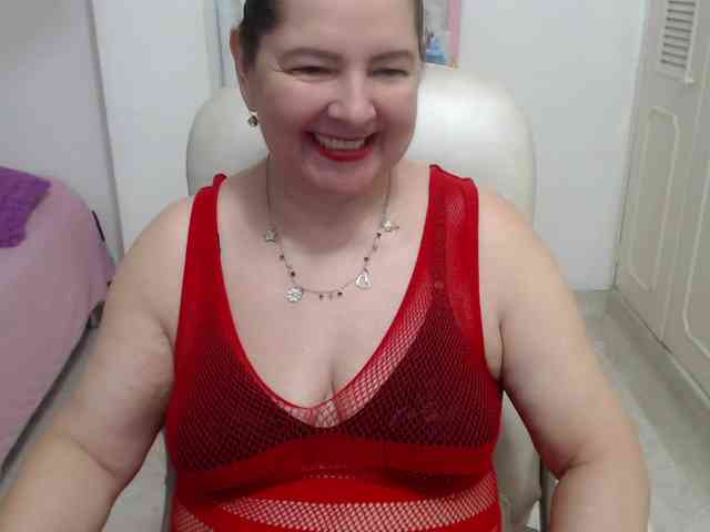 leonela-68 webcam