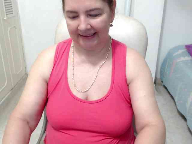 leonela-68
