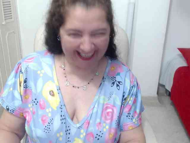 leonela-68