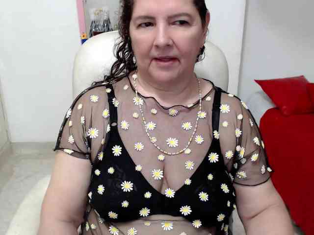 leonela-68 webcam