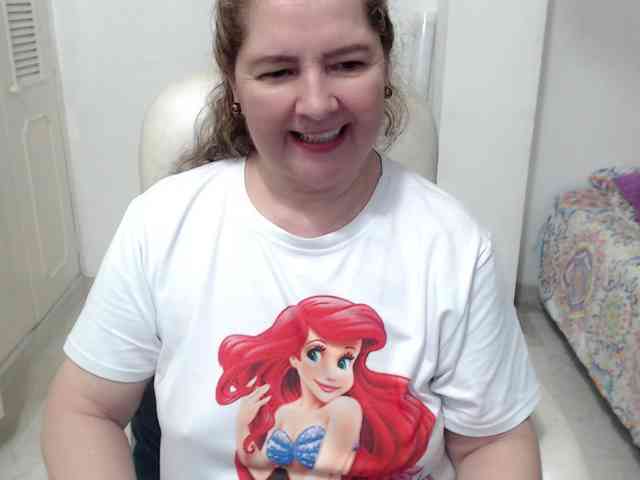 leonela-68 webcam