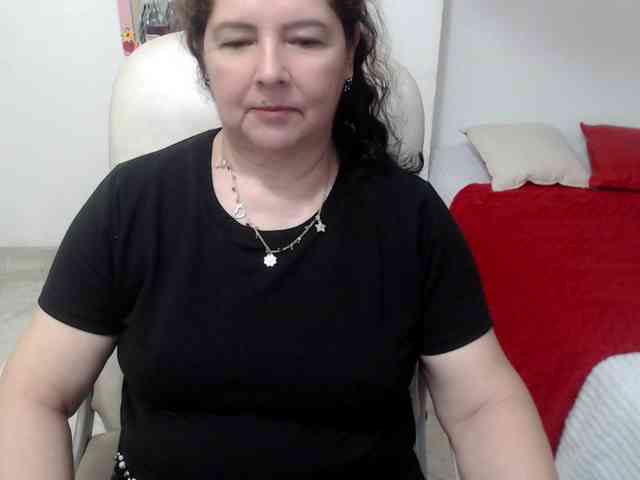 leonela-68 webcam