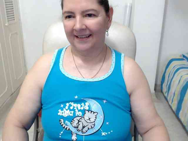 leonela-68 webcam