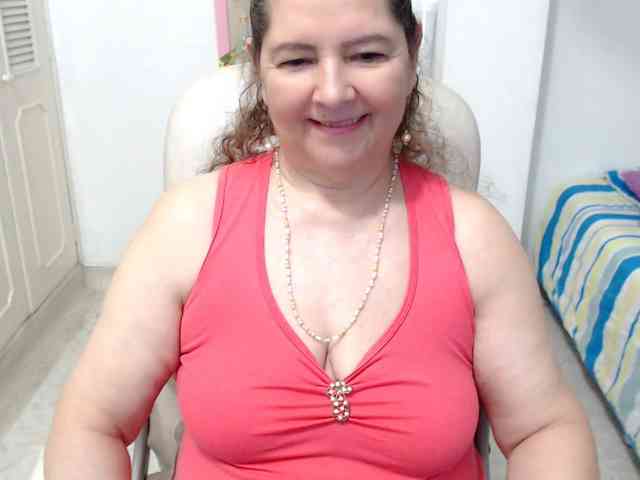 leonela-68 webcam