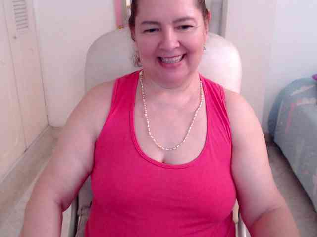 leonela-68 webcam