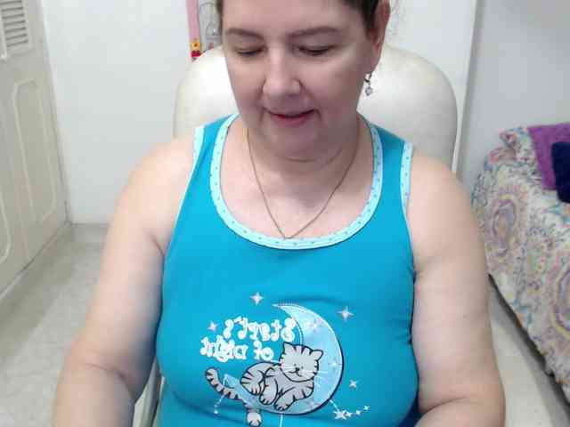 leonela-68 webcam