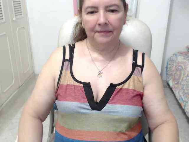 Leonela-68 - Girl 