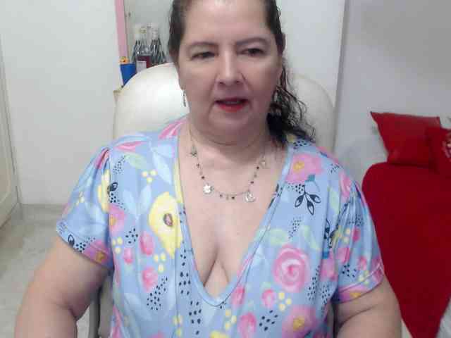leonela-68