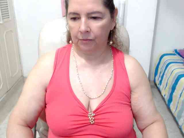 leonela-68 webcam