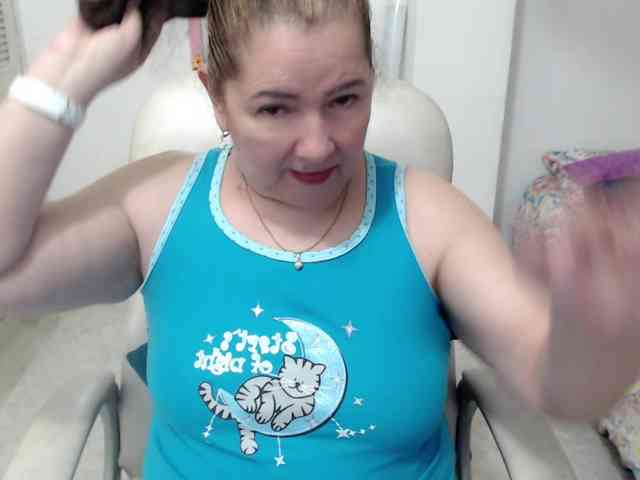 leonela-68 Live Webcam on BongaCams