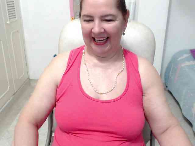 leonela-68 webcam