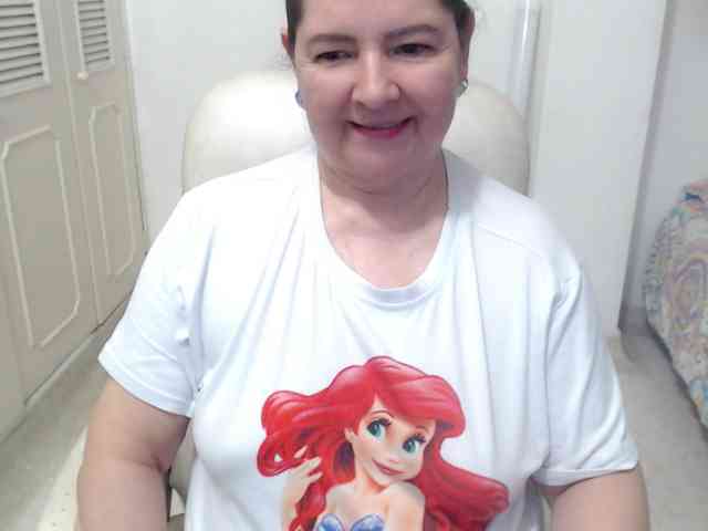 leonela-68 webcam