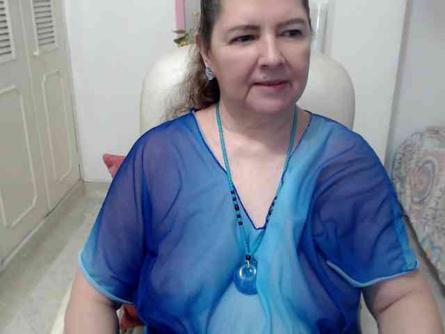 leonela-68 webcam