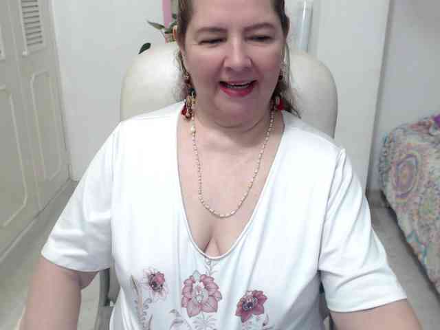 leonela-68 webcam