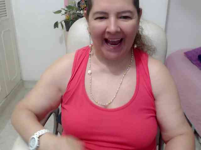 leonela-68 webcam