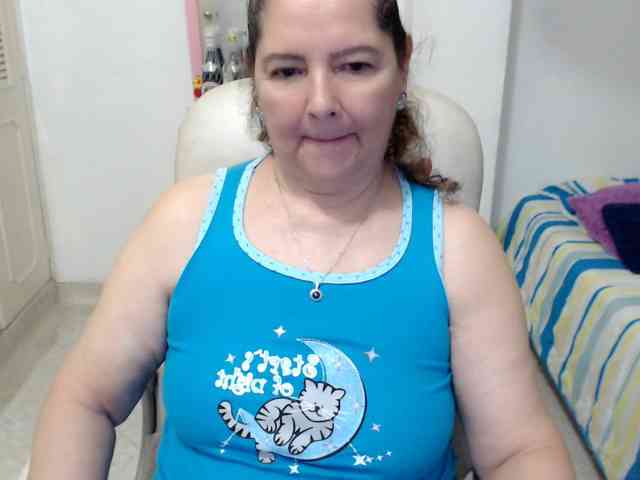 leonela-68